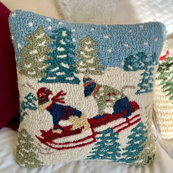 Winter scene "Daring Dogs" hooked pillow by Chandler 4 Corners - Picture 1 of 4